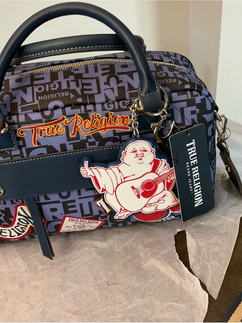 Women’s True Religion Multi Patch Logo Satchel And Crossbody Handbag NWT - Picture 10 of 11